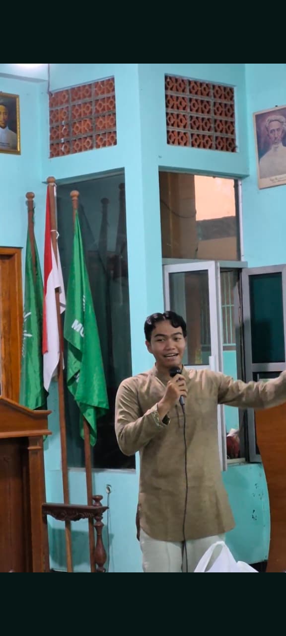 Abid Hanan Wicaksono as a speaker